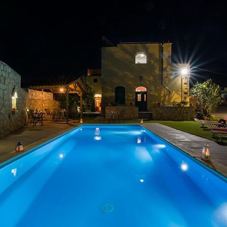 Skandalis Apartments Chorafakia Bagian luar foto