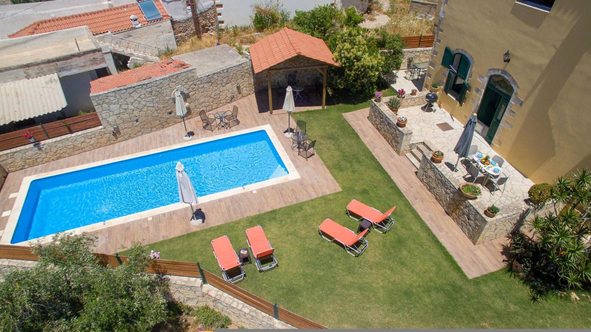 Skandalis Apartments Chorafakia Bagian luar foto